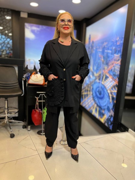 Женский Костюм Iness (Большие размеры) Женский Костюм Iness (Большие размеры)