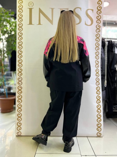 Женский Костюм Iness (Большие размеры) Женский Костюм Iness (Большие размеры)