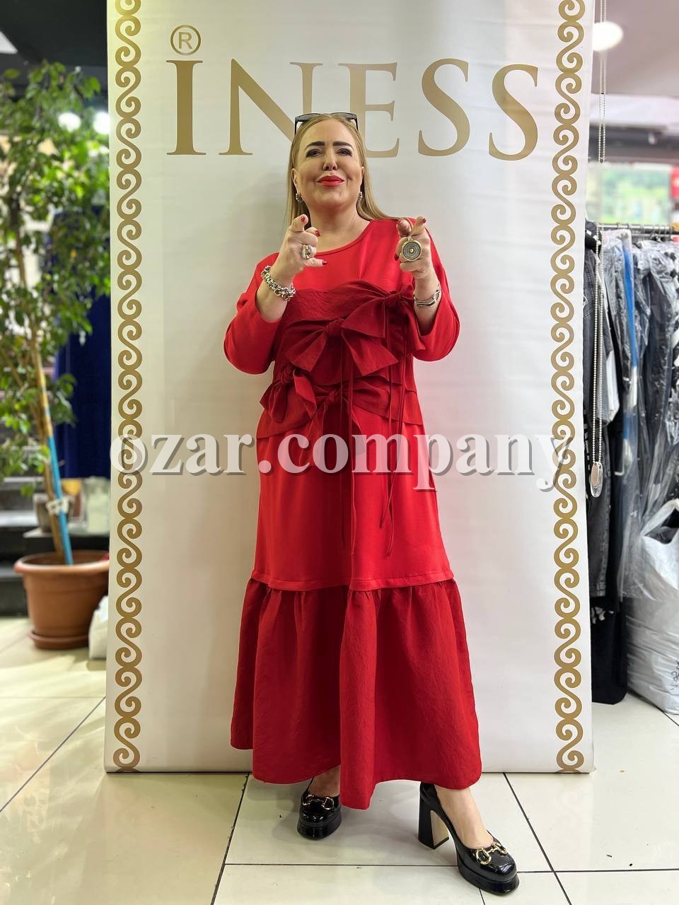 Женское Платье Iness (Большие размеры) Женское Платье Iness (Большие размеры)