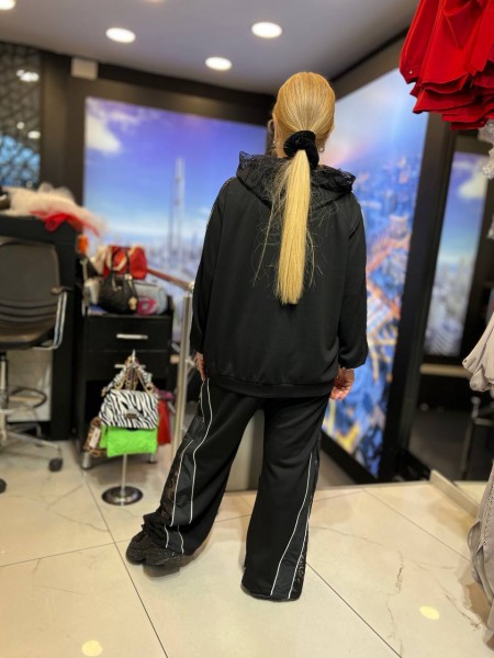 Женский Костюм Iness (Большие размеры) Женский Костюм Iness (Большие размеры)