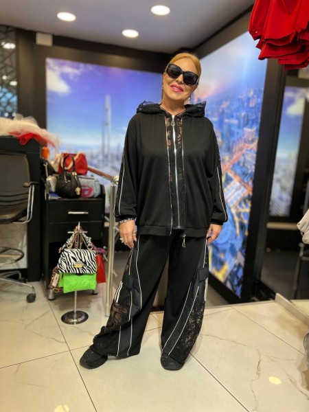 Женский Костюм Iness (Большие размеры) Женский Костюм Iness (Большие размеры)