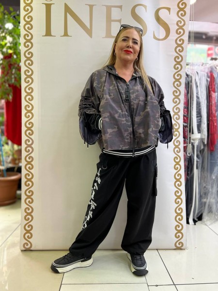 Женская Куртка Iness (Большие размеры) Женская Куртка Iness (Большие размеры)