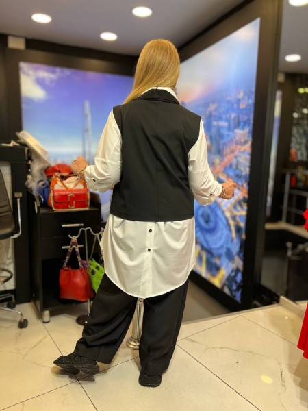 Женская Жилетка Iness (Большие размеры) Женская Жилетка Iness (Большие размеры)