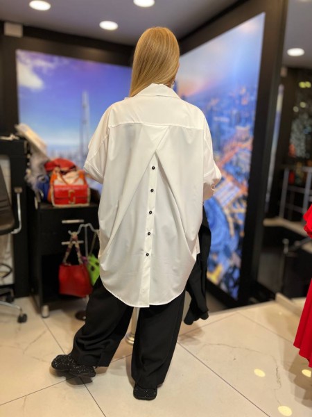 Женская Блузка Iness (Большие размеры) Женская Блузка Iness (Большие размеры)