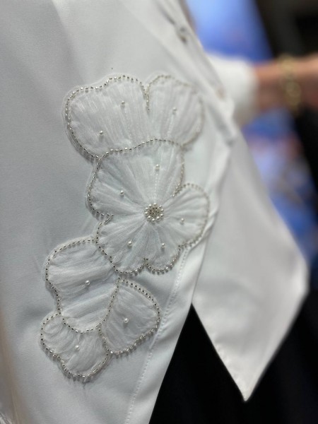 Женская Блузка Iness (Большие размеры) Женская Блузка Iness (Большие размеры)