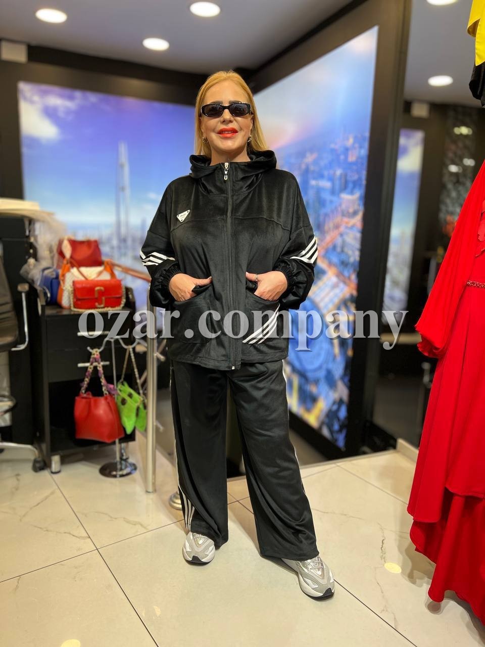 Женский Костюм Iness (Большие размеры)