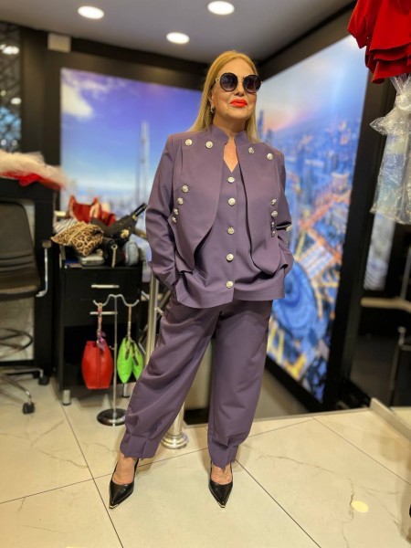 Женский Костюм Iness (Большие размеры) Женский Костюм Iness (Большие размеры)