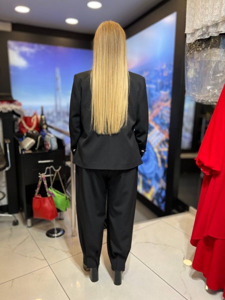 Женский Костюм Iness (Большие размеры) Женский Костюм Iness (Большие размеры)