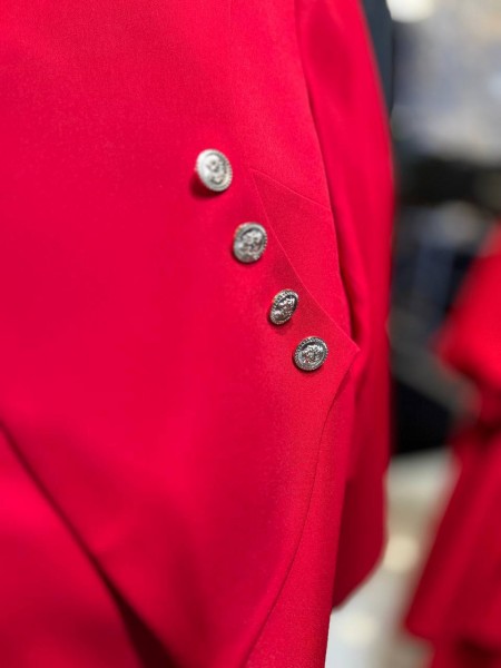 Женский Костюм Iness (Большие размеры) Женский Костюм Iness (Большие размеры)