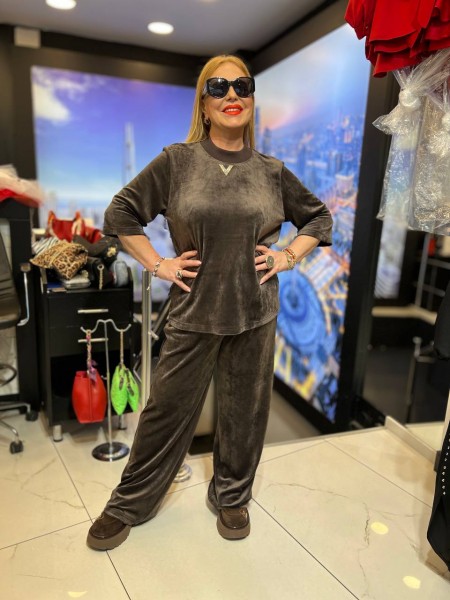 Женский Костюм Iness (Большие размеры) Женский Костюм Iness (Большие размеры)