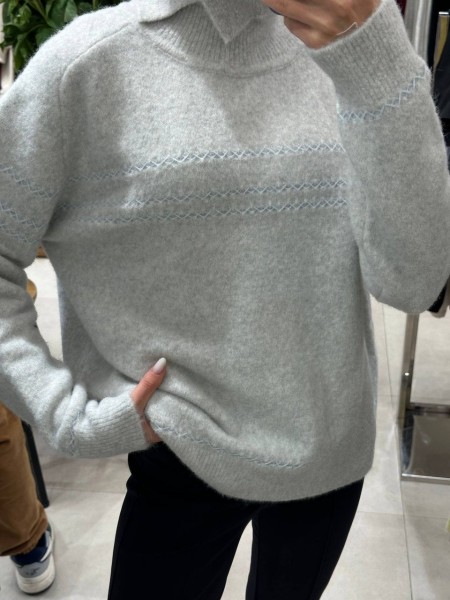 Женский Свитер Trikotto Женский Свитер Trikotto