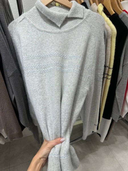 Женский Свитер Trikotto Женский Свитер Trikotto