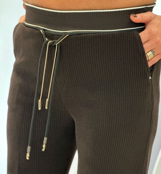 Женские Брюки Estensivo (Большие размеры) Женские Брюки Estensivo (Большие размеры)