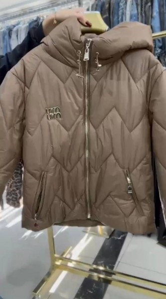 Женская Куртка Miu Miu Женская Куртка Miu Miu