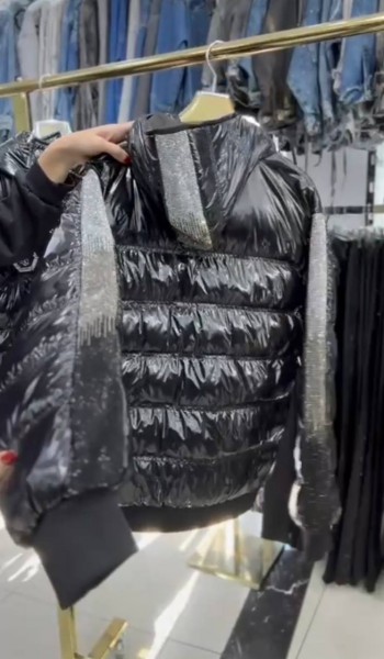 Женская Курточка Coco Bianca (Большие размеры) Женская Курточка Coco Bianca (Большие размеры)