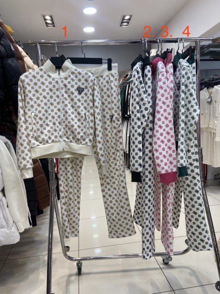 Женский Костюм Ami Женский Костюм Ami