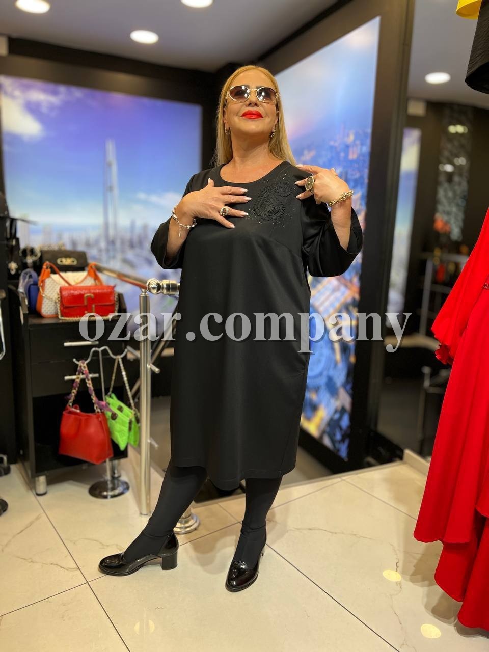 Женское Платье Iness (Большие размеры)