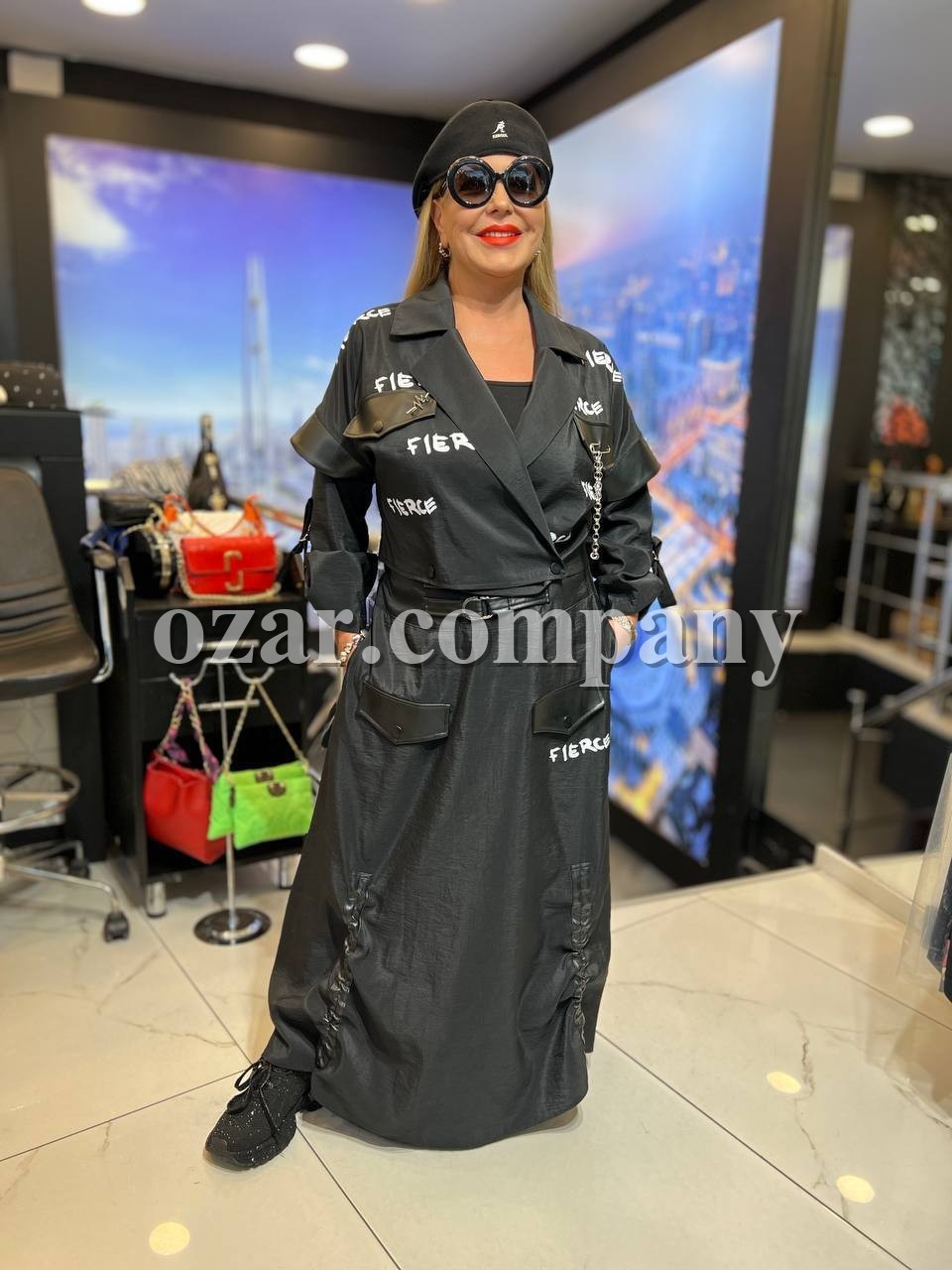 Женский Костюм Iness (Большие размеры)