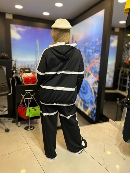 Женский Костюм Iness (Большие размеры) Женский Костюм Iness (Большие размеры)