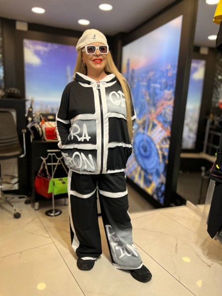 Женский Костюм Iness (Большие размеры) Женский Костюм Iness (Большие размеры)