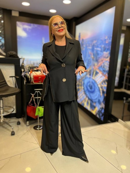 Женский Костюм Iness (Большие размеры) Женский Костюм Iness (Большие размеры)