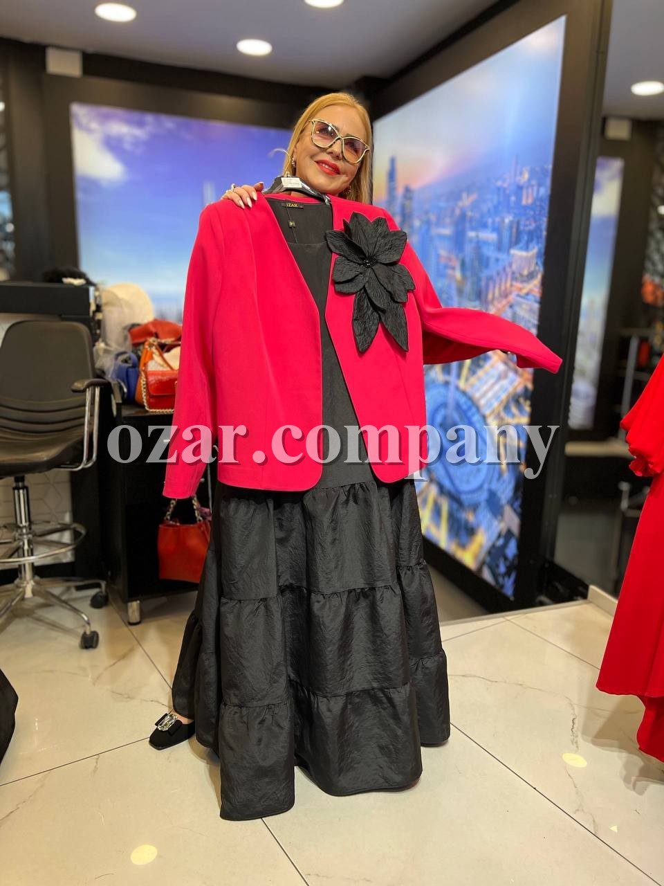 Женский Костюм Iness (Большие размеры)