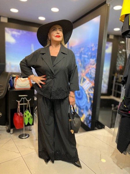 Женский Костюм Iness (Большие размеры) Женский Костюм Iness (Большие размеры)