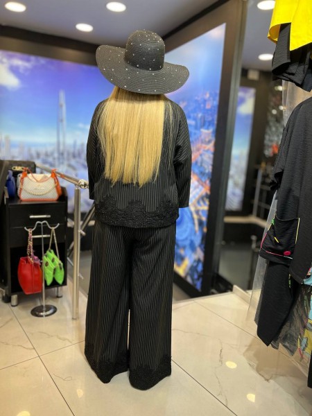 Женский Костюм Iness (Большие размеры) Женский Костюм Iness (Большие размеры)