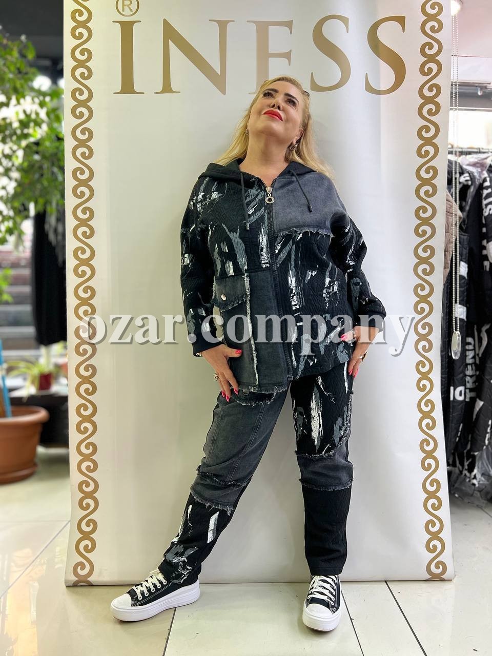 Женский Джинсовый Костюм Iness (Большие размеры)