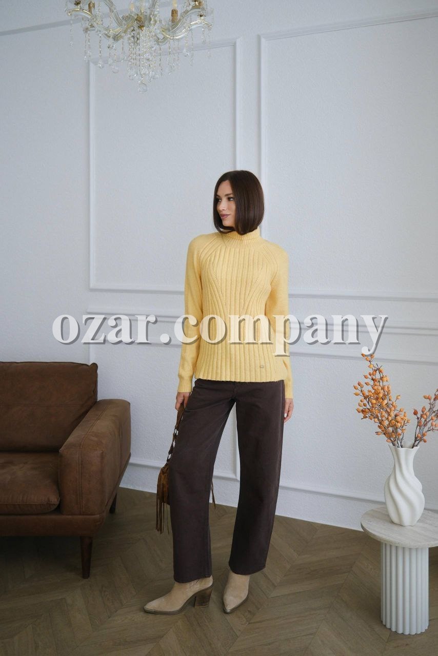 Женский Свитер Trikotto