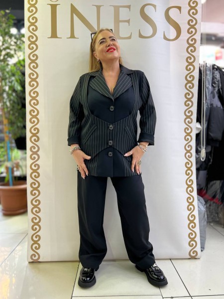 Женский Костюм Iness (Большие размеры)