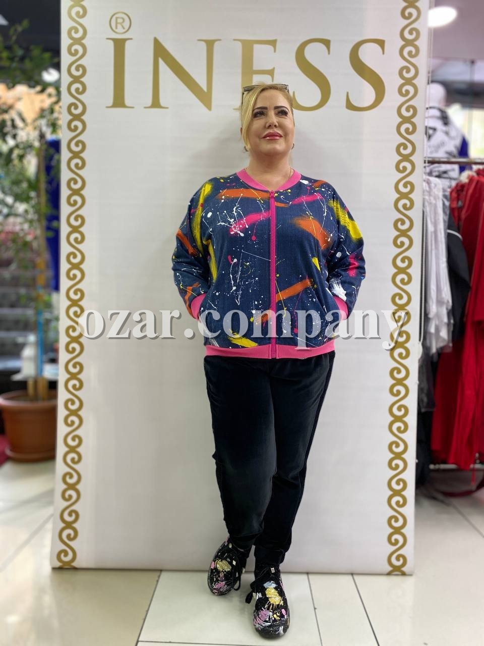 Женский Бомбер Iness (Большие размеры)