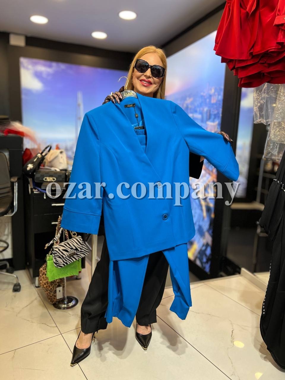 Женский Костюм Iness (Большие размеры)