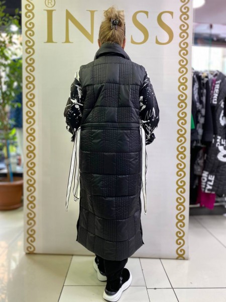 Женская Жилетка Iness (Большие размеры)