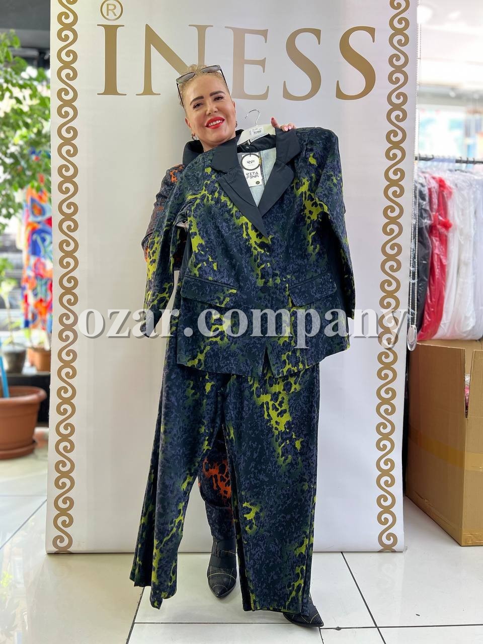 Женский Костюм Iness (Большие размеры)