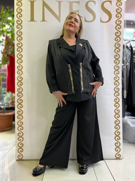 Женский Костюм Iness (Большие размеры)