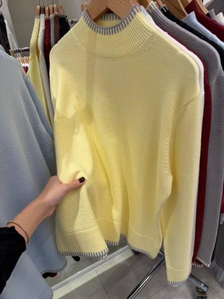 Женская Кофточка Trikotto