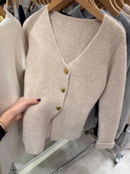 Женский Кардиган Trikotto