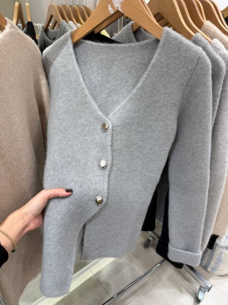 Женский Кардиган Trikotto