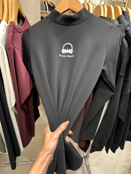 Женский Свитшот Trikotto 