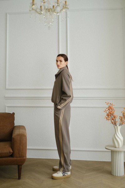 Женский Костюм Trikotto