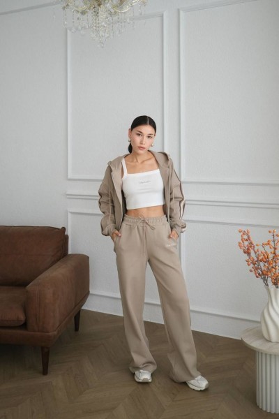 Женский Костюм Тройка Trikotto