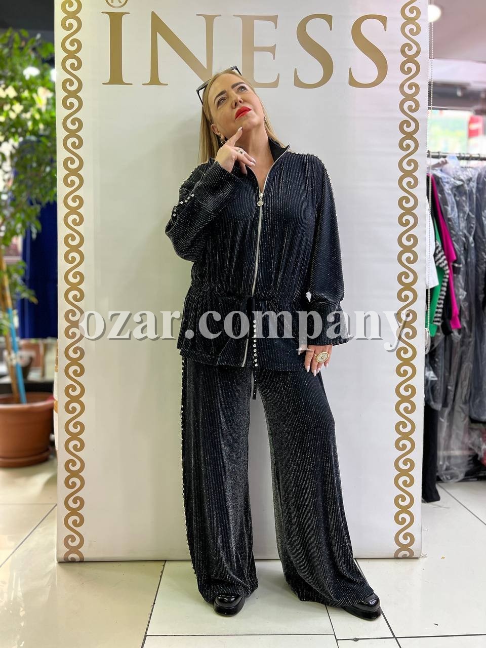 Женский Костюм Iness (Большие размеры)