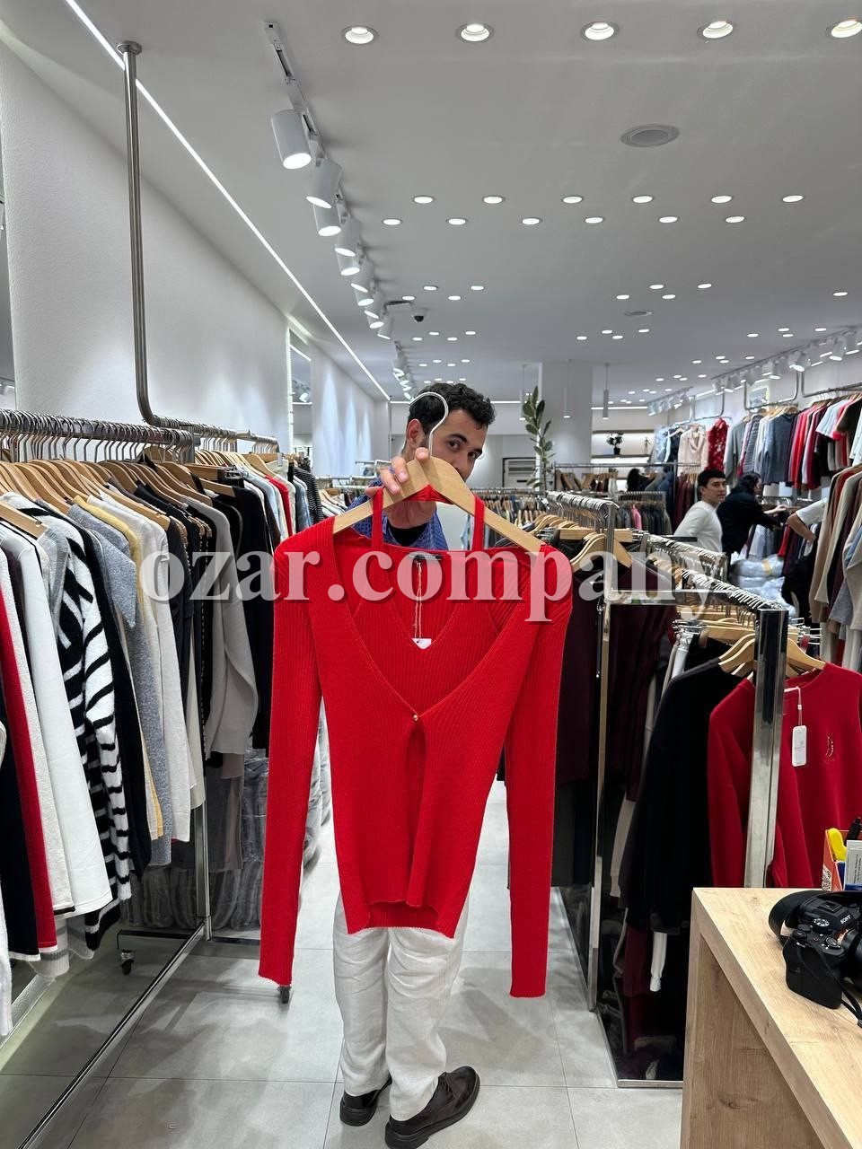 Женский Кардиган Trikotto