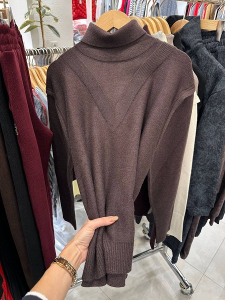 Женский Свитер Trikotto