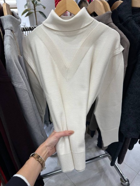 Женский Свитер Trikotto