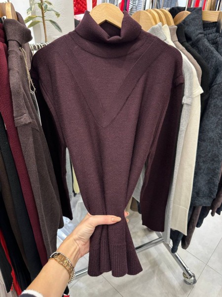 Женский Свитер Trikotto