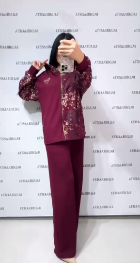 Женский Костюм Balmira (Большие размеры)