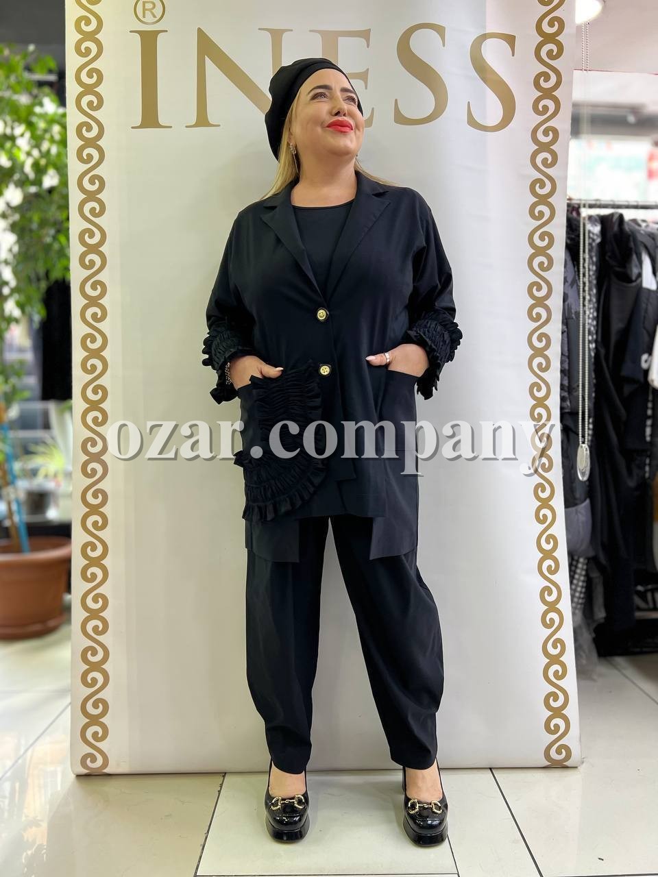 Женский Костюм Iness (Большие размеры)