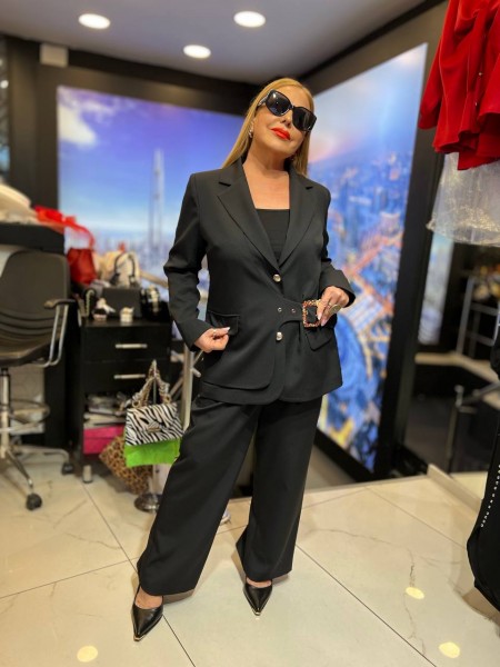 Женский Костюм Iness (Большие размеры)